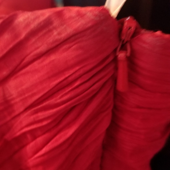 Dress - Picture 5 of 5